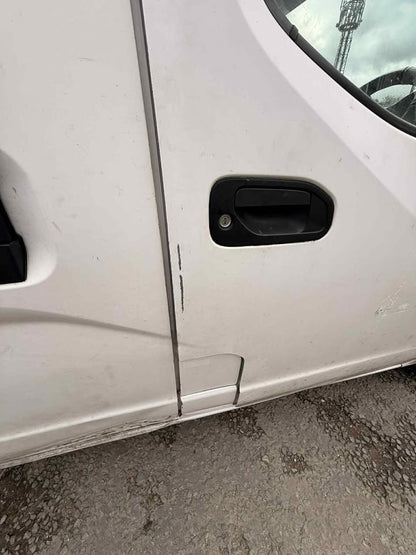 2011 - NISSAN NV200