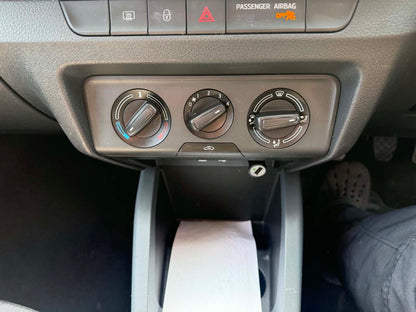 2015-SKODA FABIA