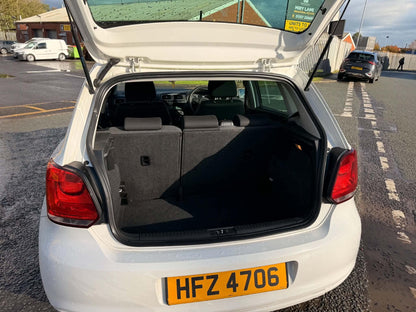 2011- VW POLO PETROL