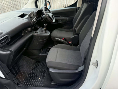 2021-VAUXHALL COMBO