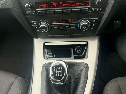 2009-BMW 3 SERIES