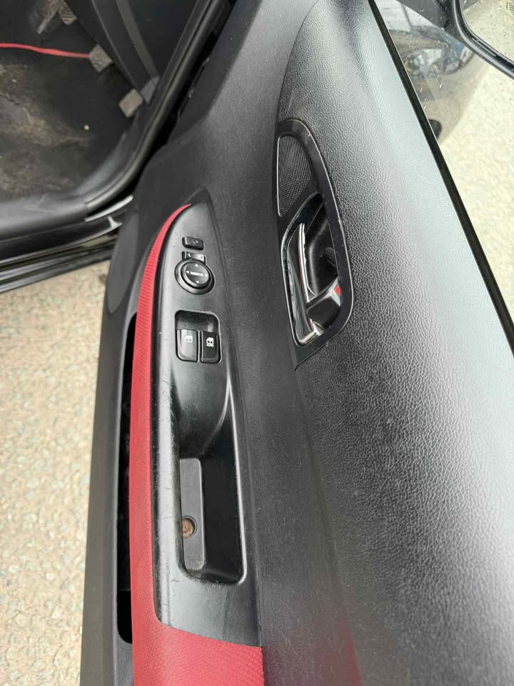 2010 - HYUNDAI I 20