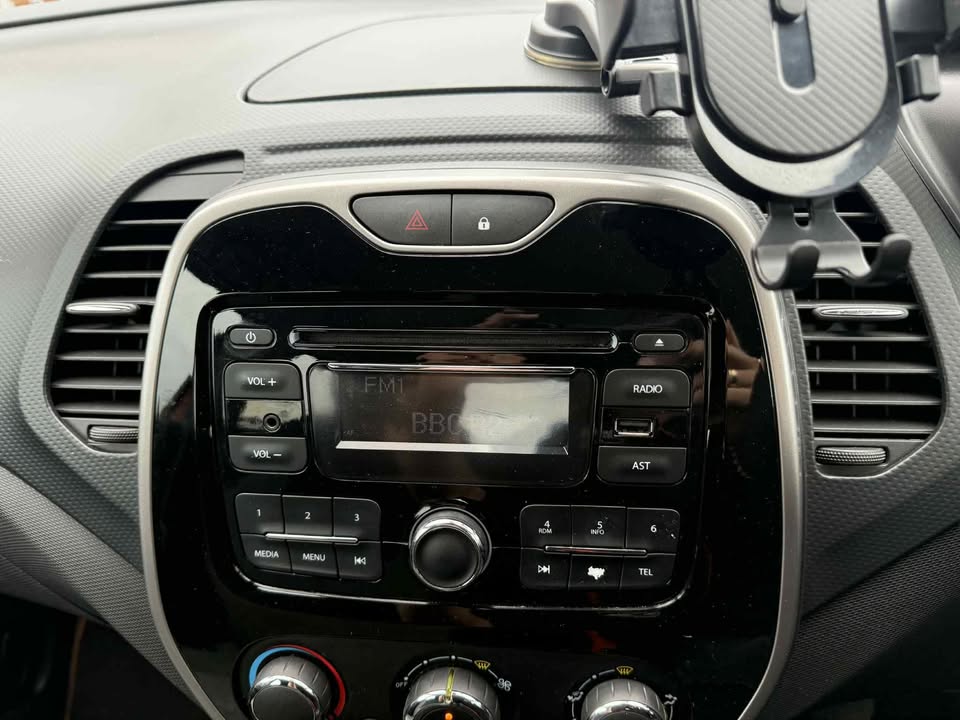 2014 - RENAULT CAPTUR