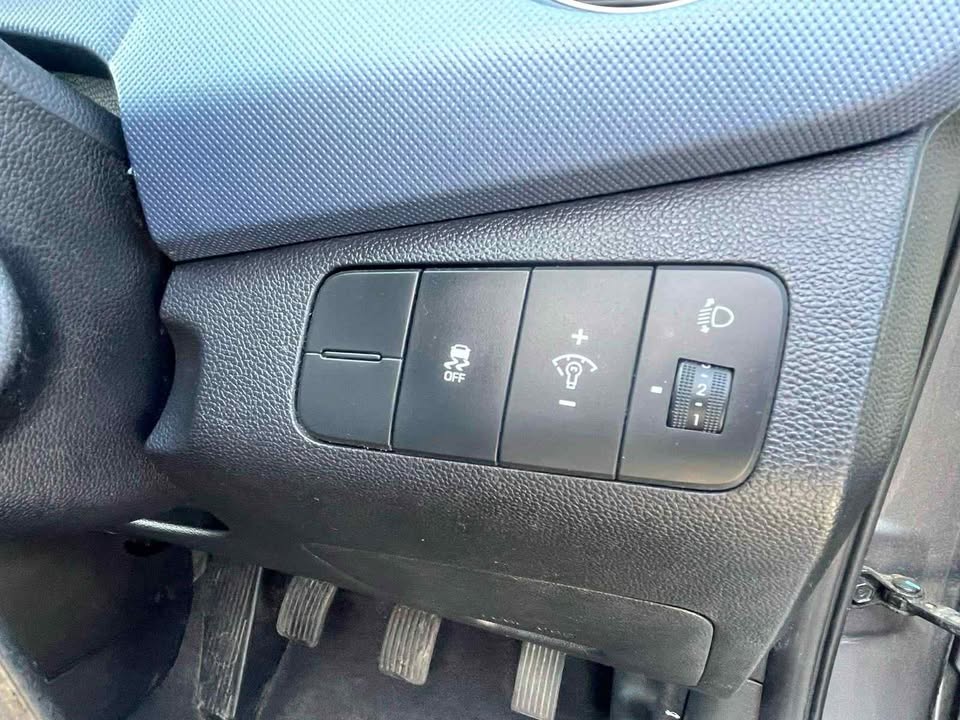 2010 HYUNDAI I 10