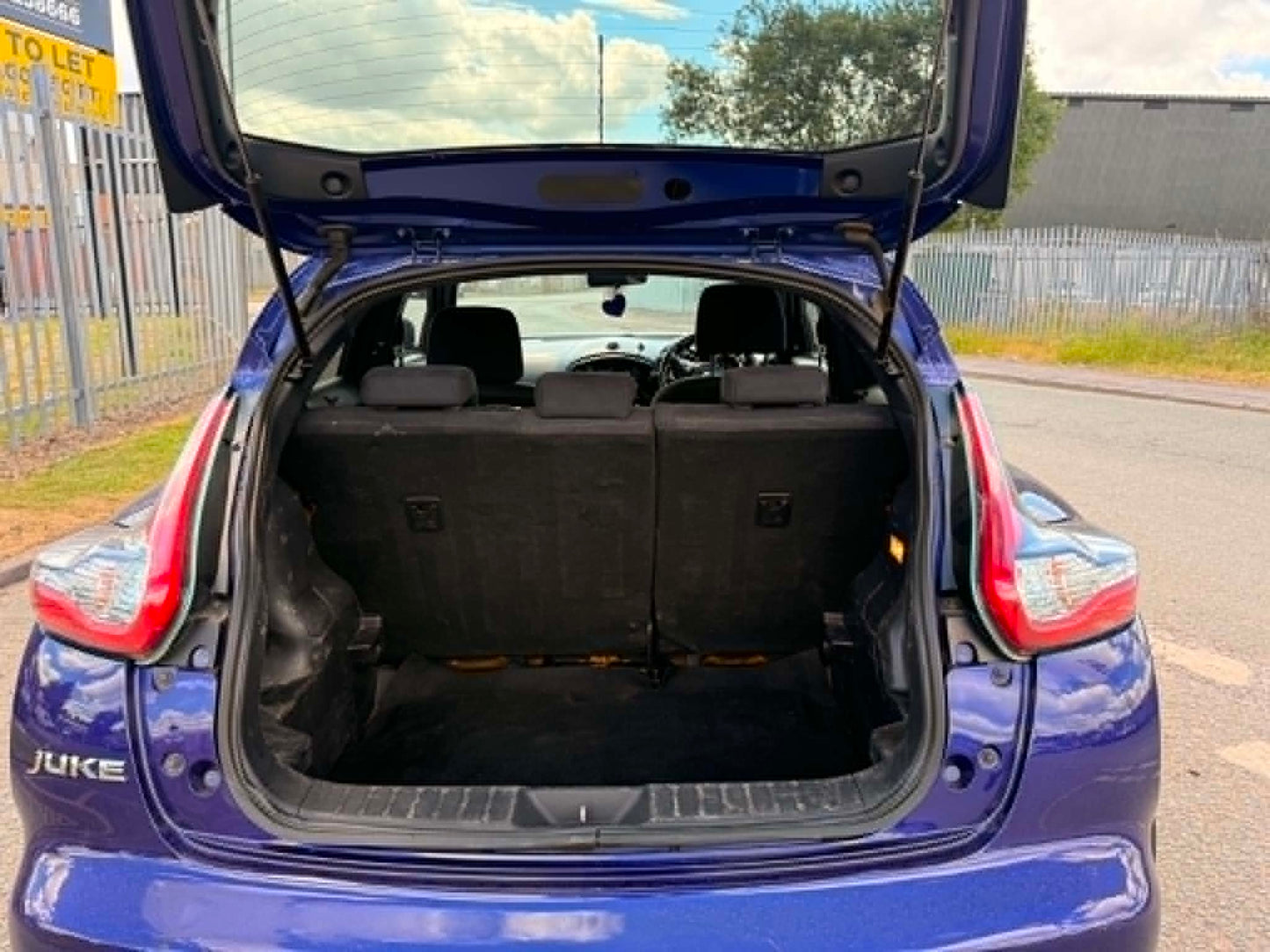 2015-NISSAN JUKE