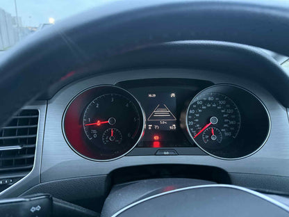 2015 - VW GOLF SV