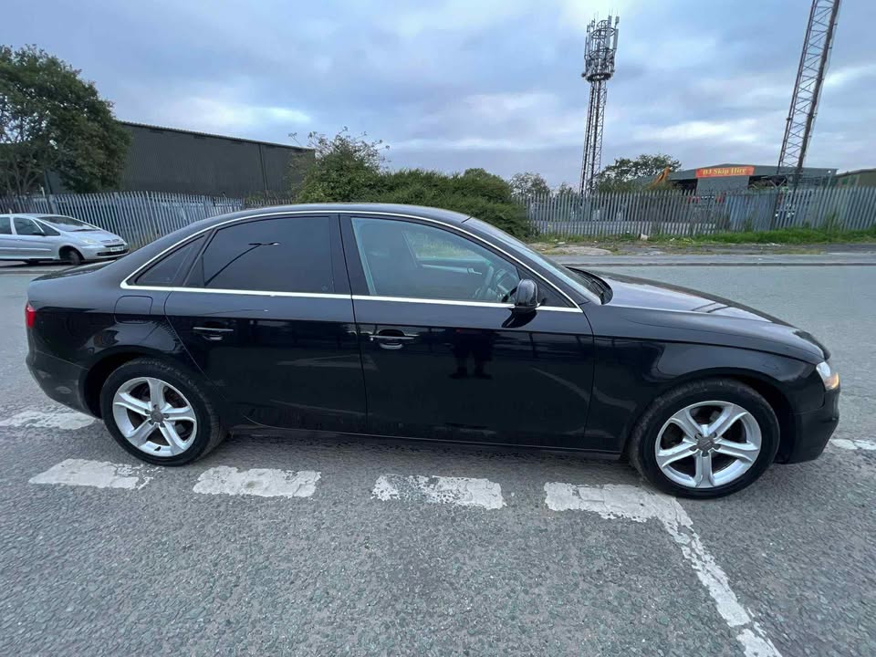 2012 AUDI A4