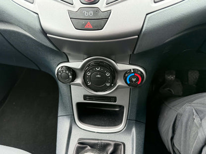 2009-FORD FIESTA