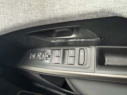 2025- PEUGEOT 3008 ELECTRIC