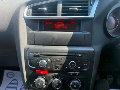 2013-CITROEN C4