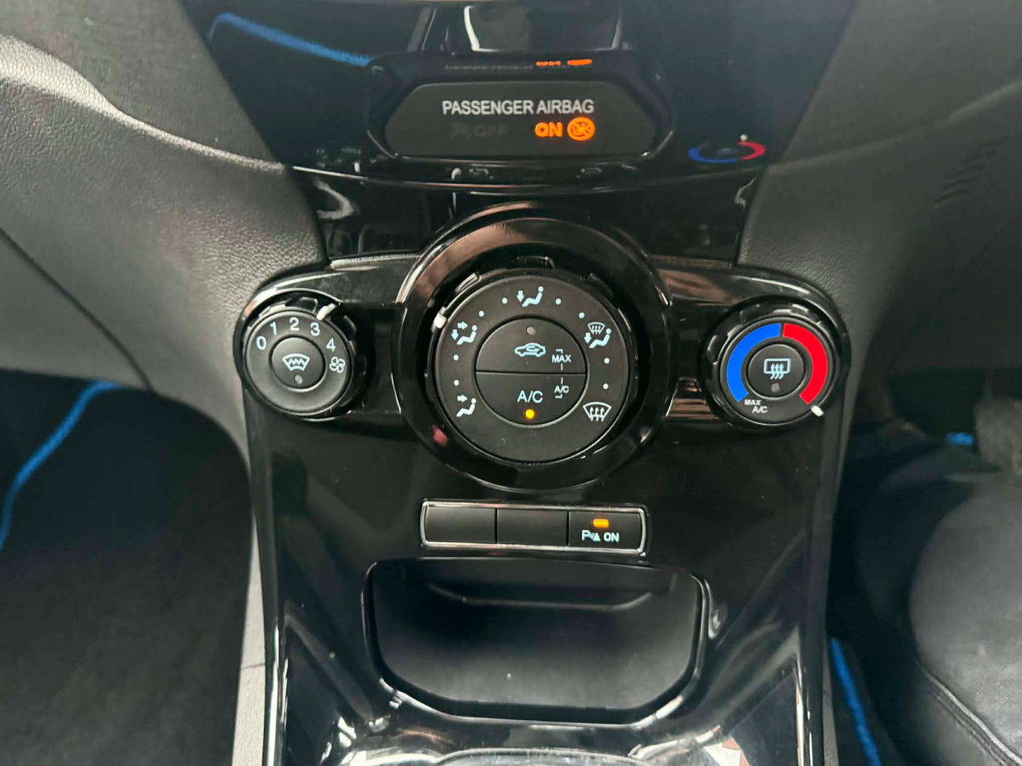 2016 - FORD FIESTA LOW MILEAGE