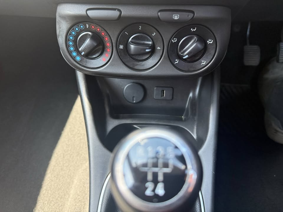 2016 - VAUXHALL CORSA
