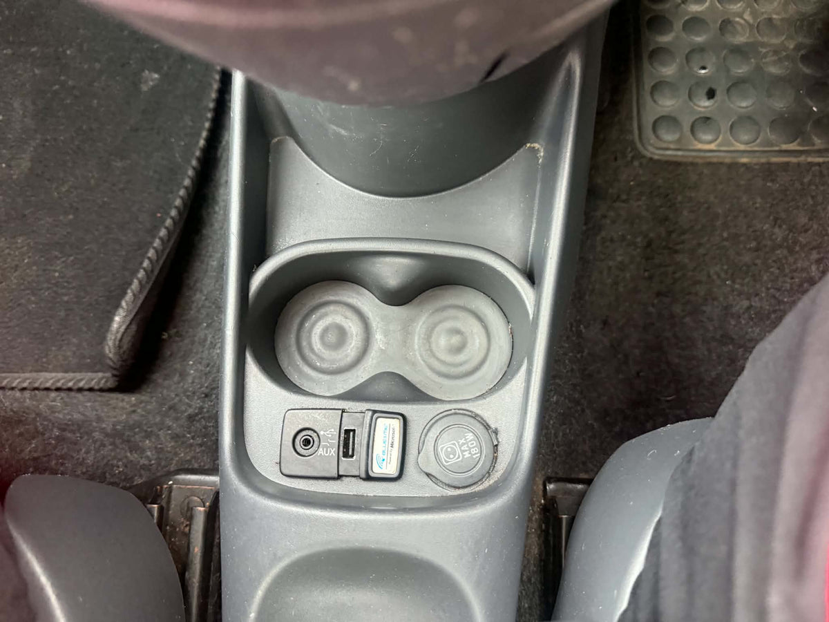 2011-FIAT 500