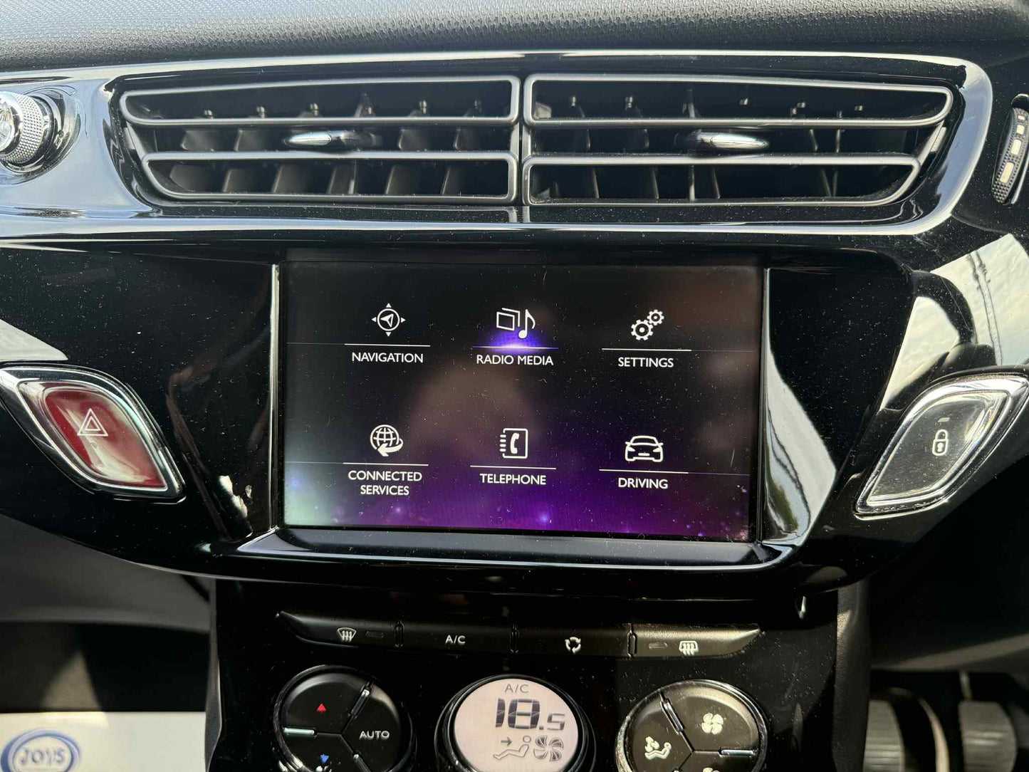 2015-CITROEN DS3