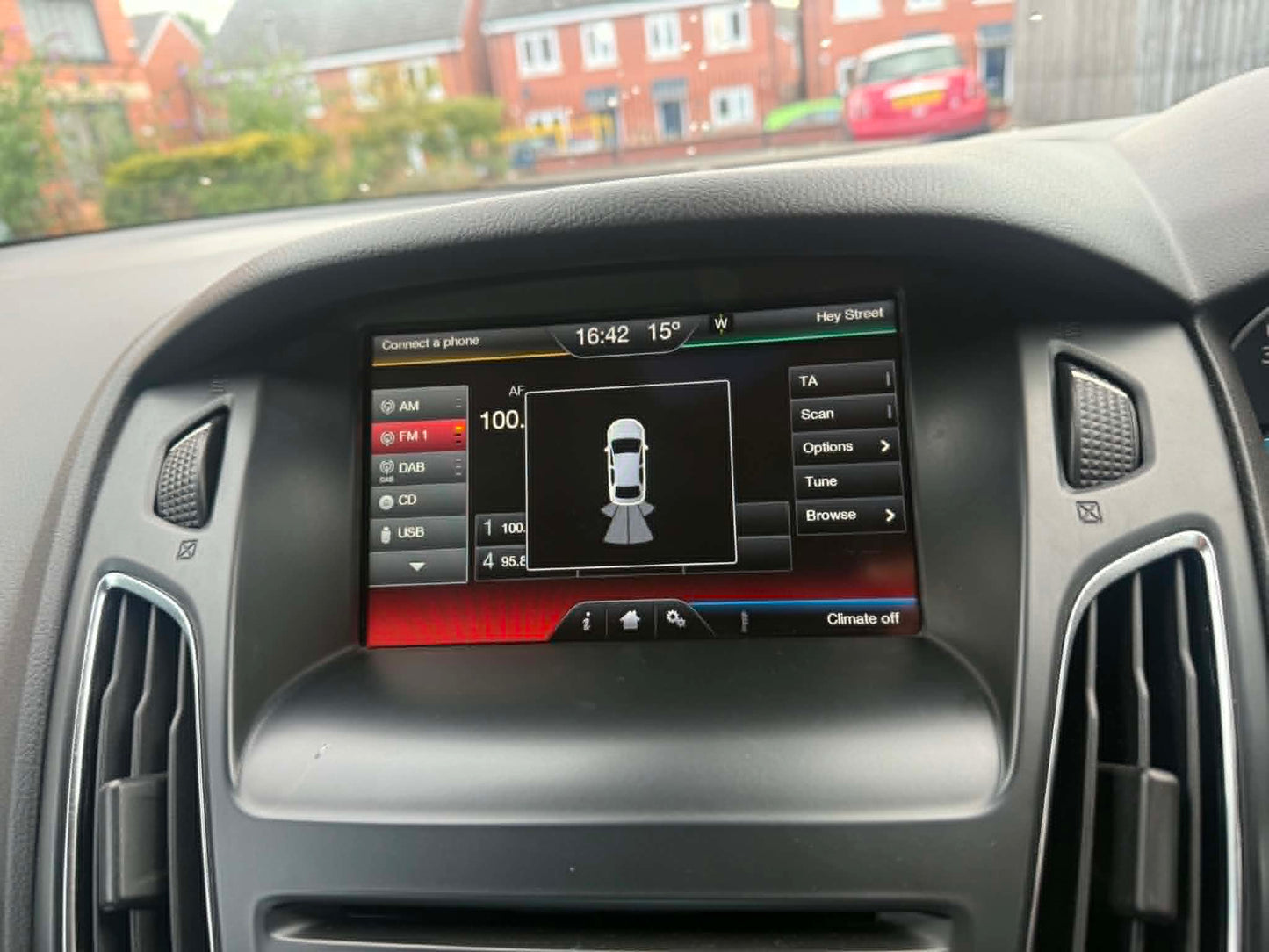 2015- FORD FOCUS