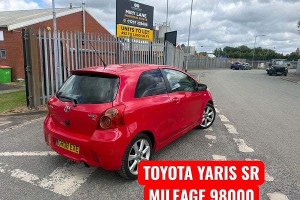 2008-TOYOTA YARIS SR