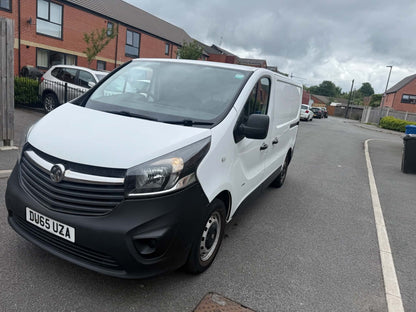 2015-VAUXHALL VIVARO