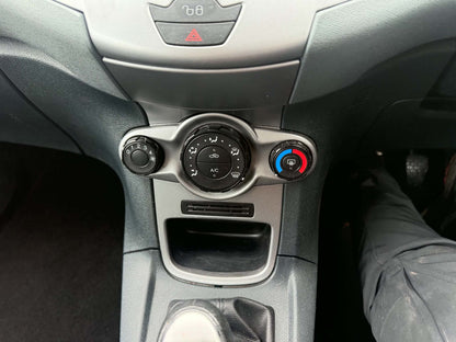 2010- FORD FIESTA