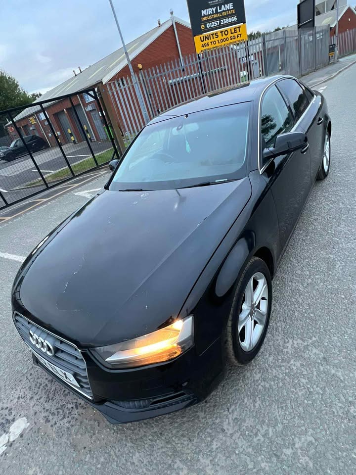 2012 AUDI A4