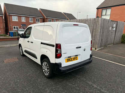 2021-VAUXHALL COMBO