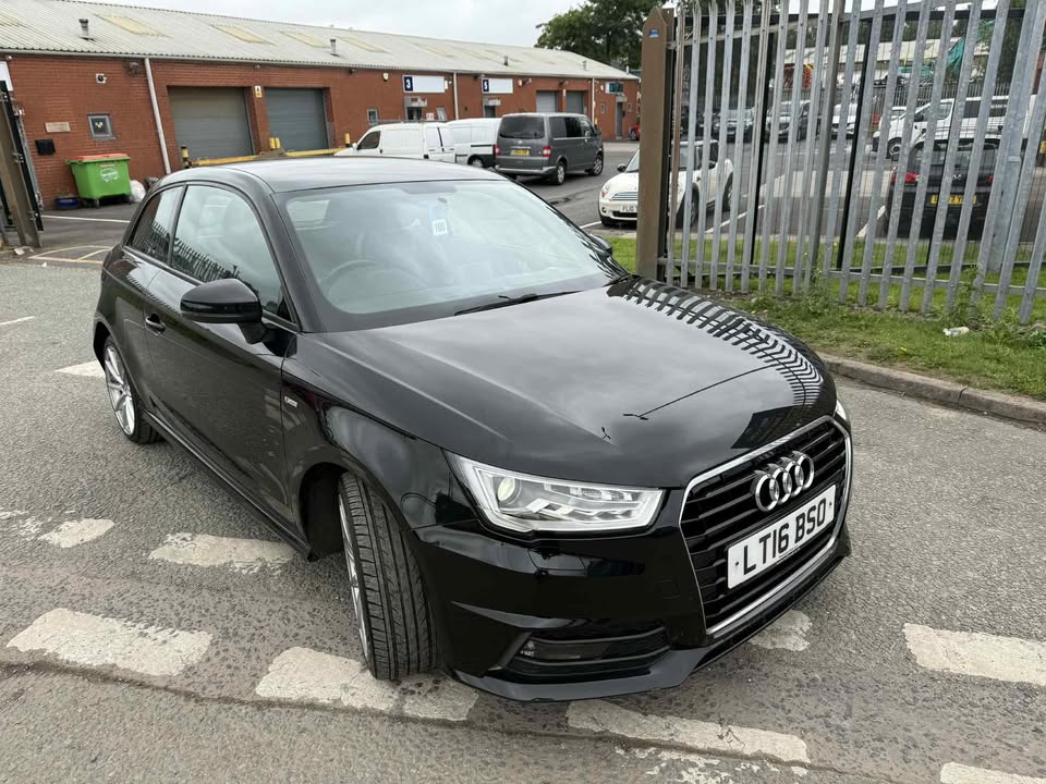 2016 - AUDI A1