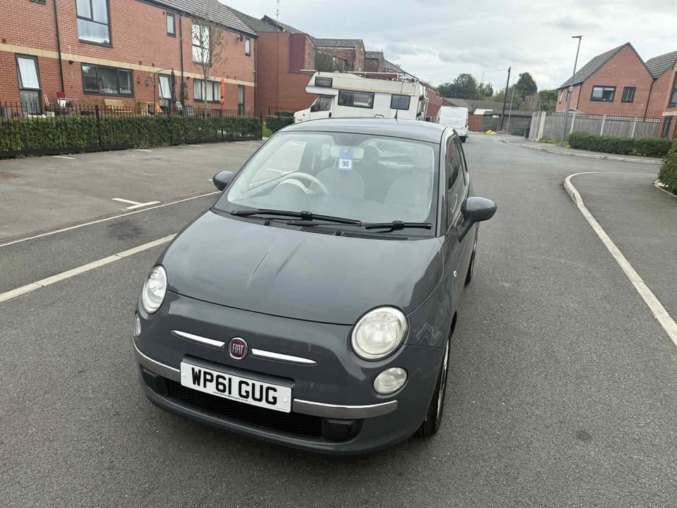 2011 - FIAT 500 LOUNGE