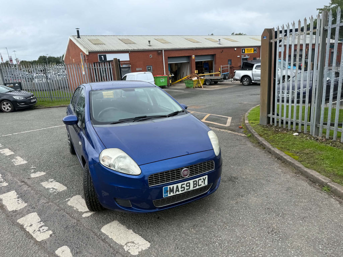 2009-FIAT PUNTO