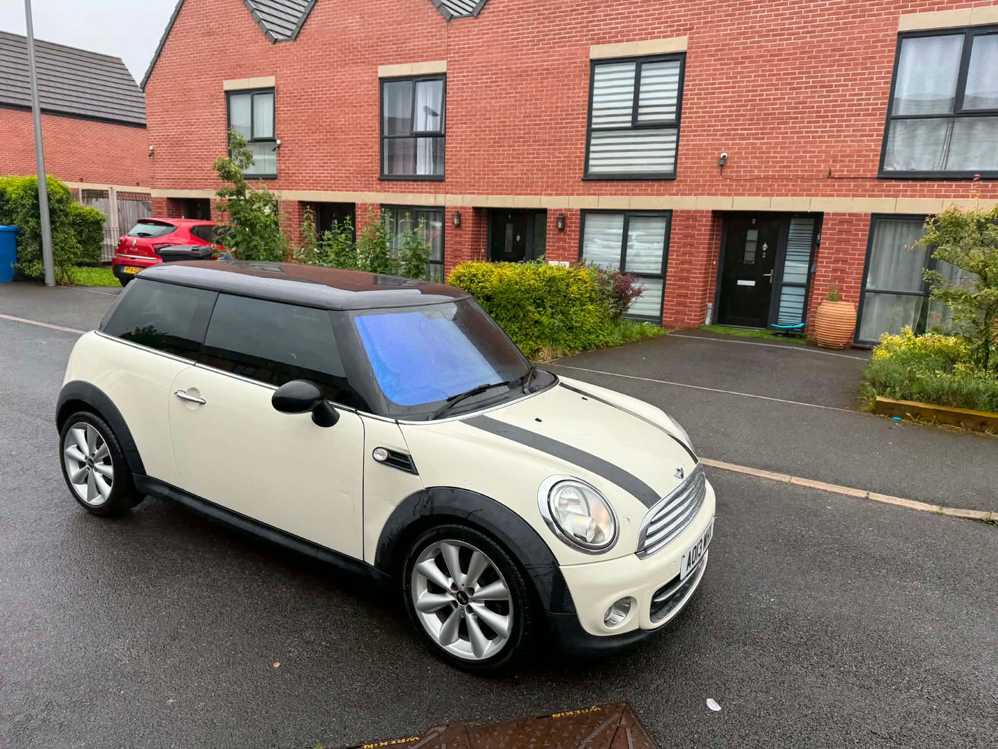 2013-MINI ONE AUTOMATIC