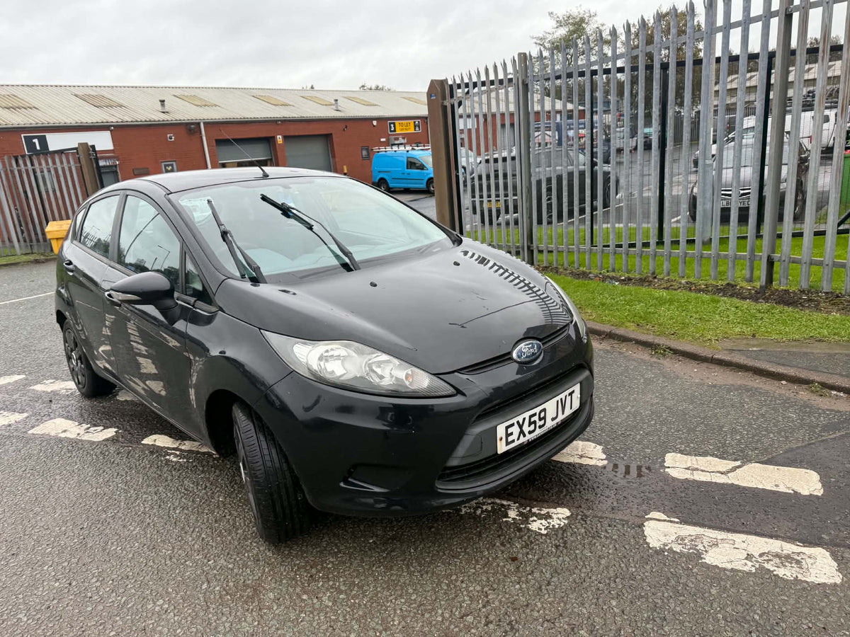 2009-FORD FIESTA