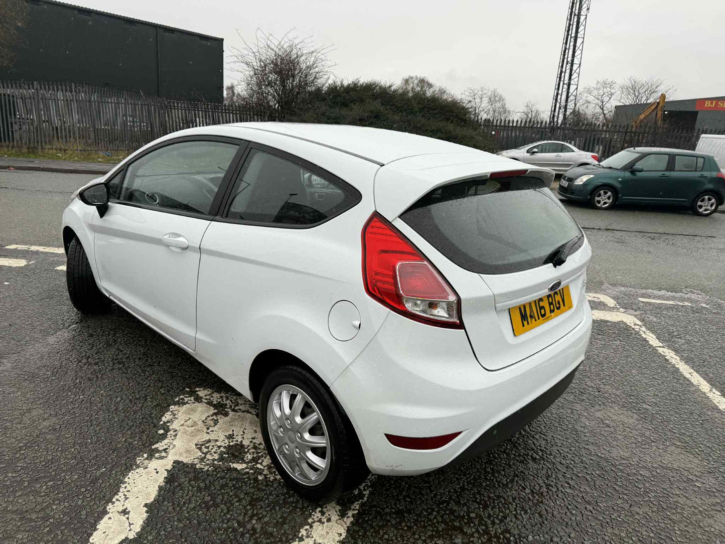 2016 - FORD FIESTA 1,2 PETROL