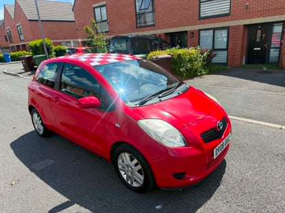 2008-TOYOTA YARIS