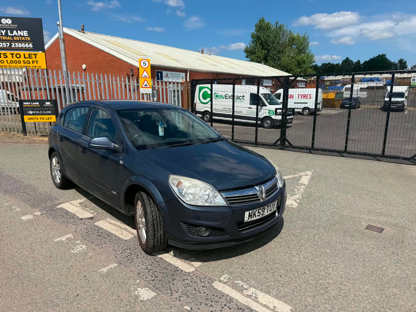 2009-VAUXHALL ASTRA