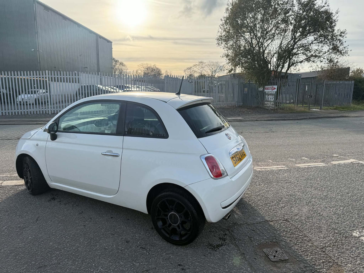 2012-FIAT 500