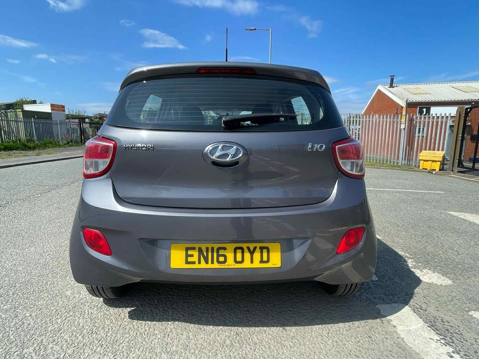 2010 HYUNDAI I 10