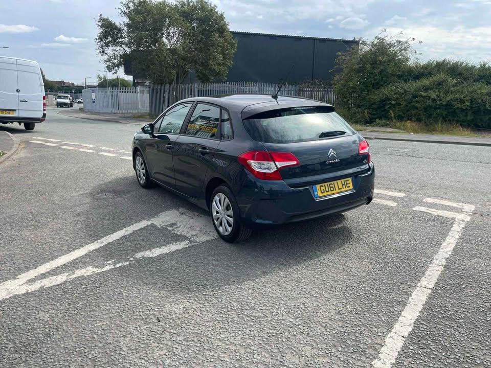 2011 CITROEN C4
