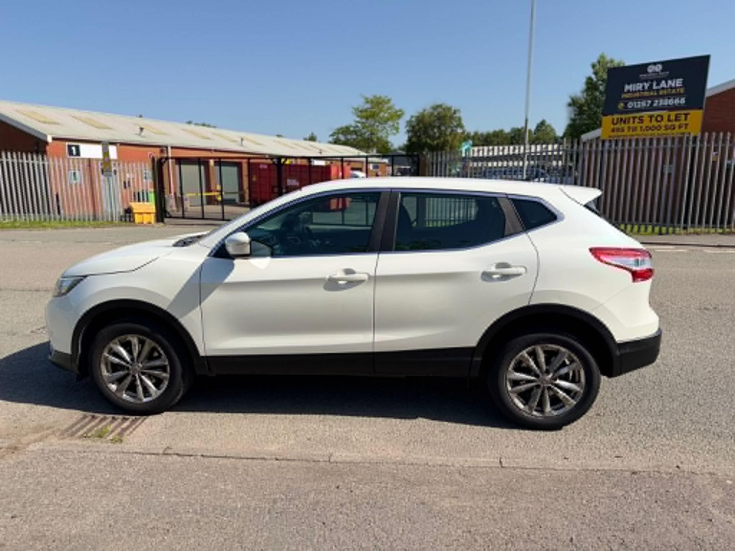 2014 - NISSAN QASHQAI