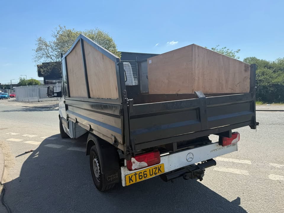 2017 - MERCEDES - BENZ SPRINTER TIPPER