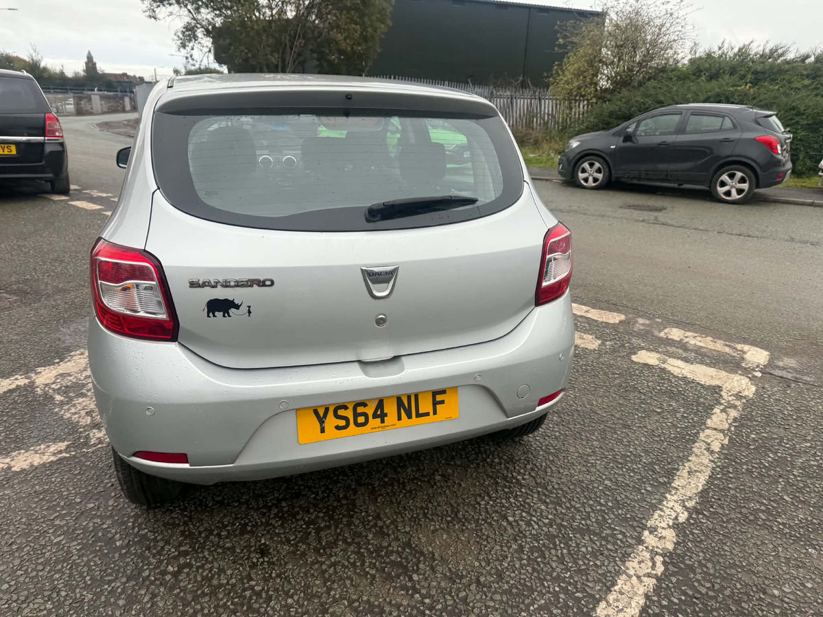 2015-DACIA SANDERO