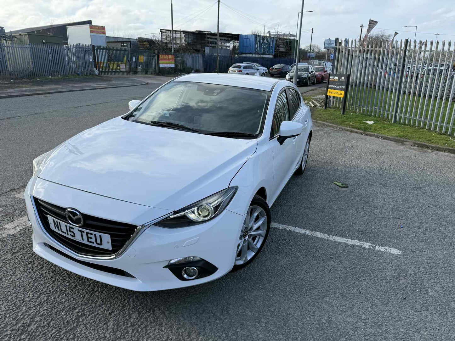2015 - MAZDA 3 AUTOMATIC
