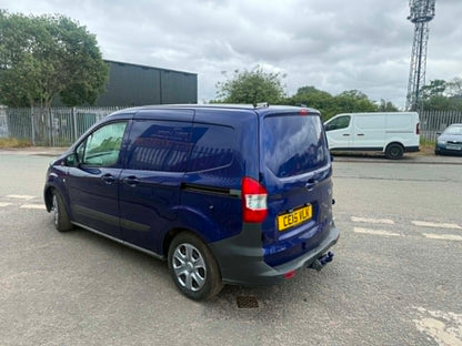 2015- FORD COURIER