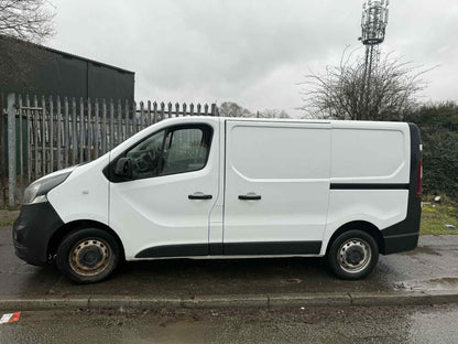 2015 - VAUXHALL VIVARO DIESEL