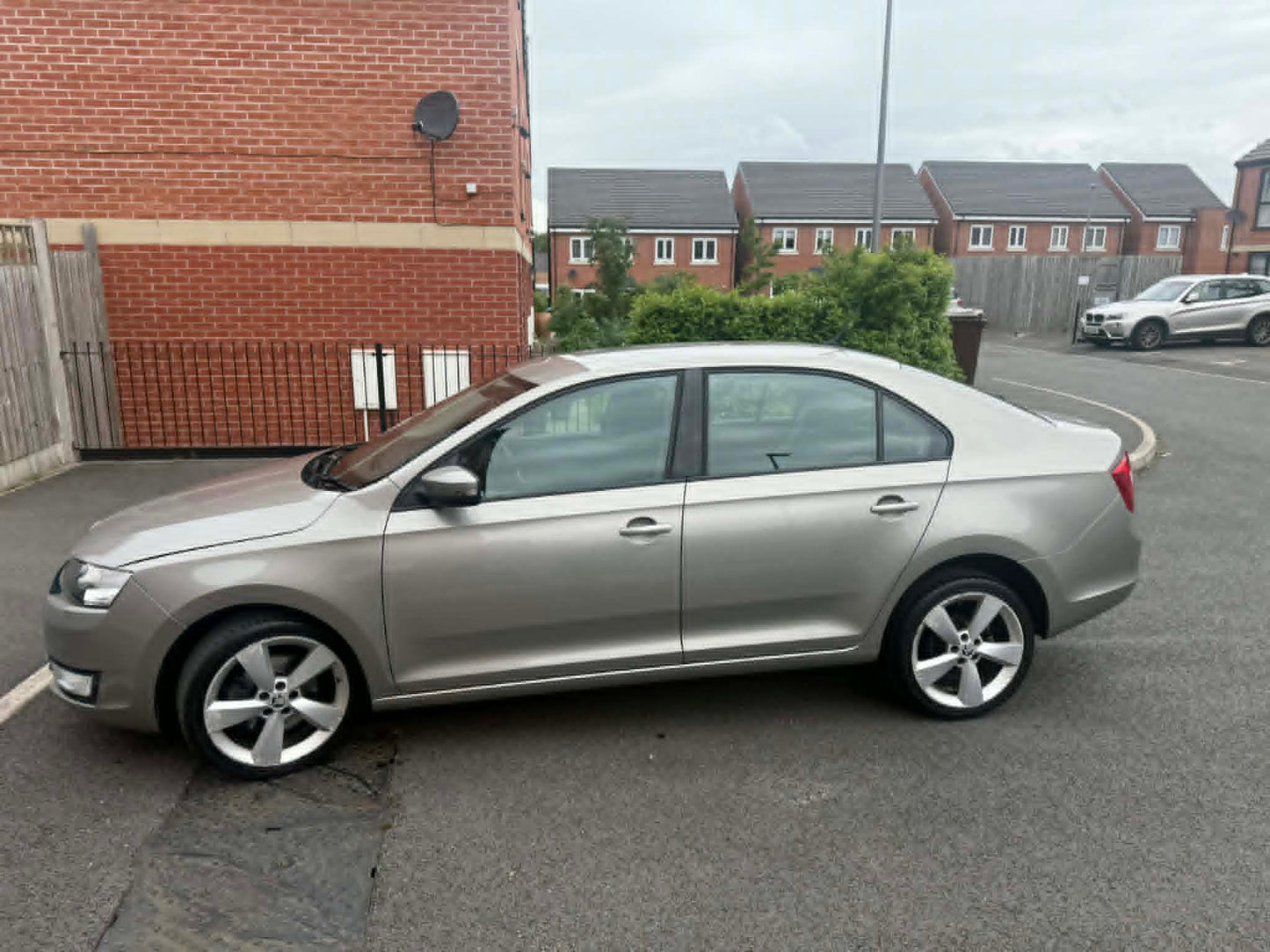 2017-SKODA RAPID