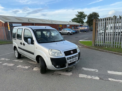 2009-FIAT DOBLO MOBILITY CAR