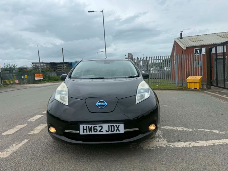 2012-NISSAN LEAF