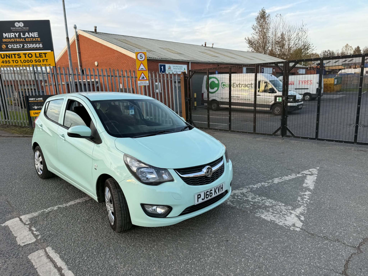2016-VAUXHALL VIVA