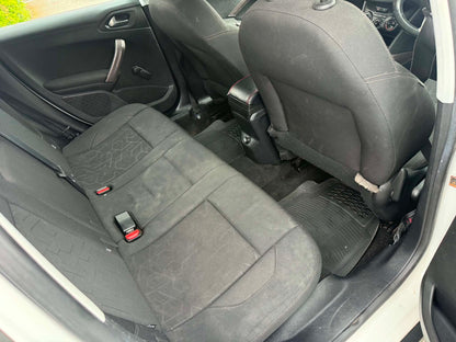 2014-PEUGEOT 2008