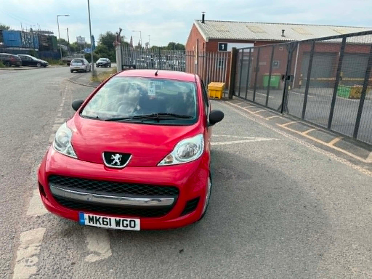 2011-PEUGEOT 107