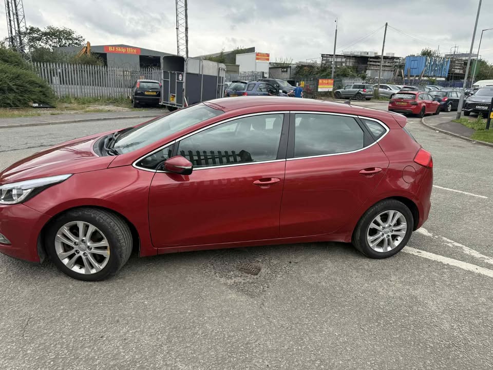 2014 - KIA CEED