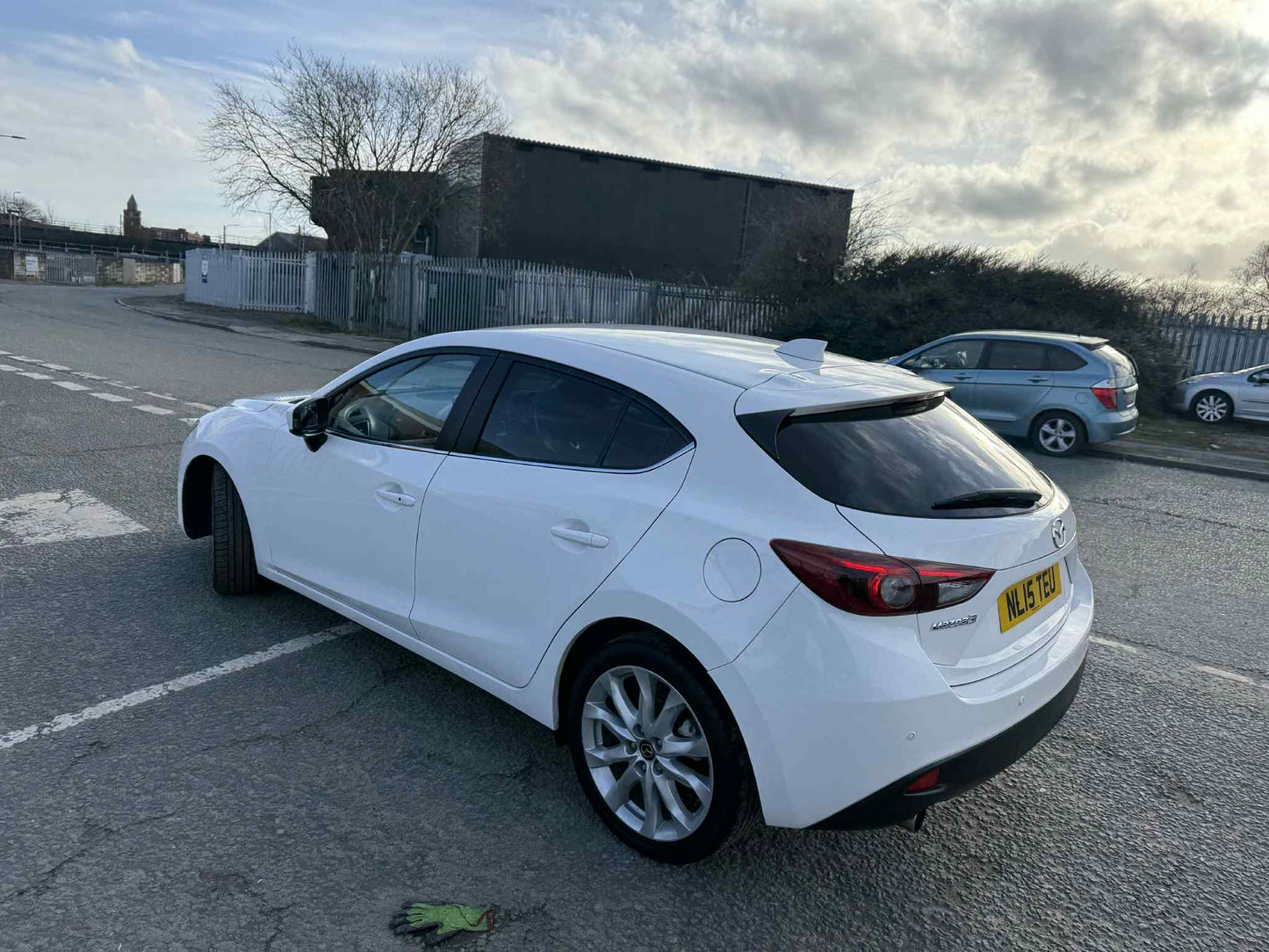 2015 - MAZDA 3 AUTOMATIC