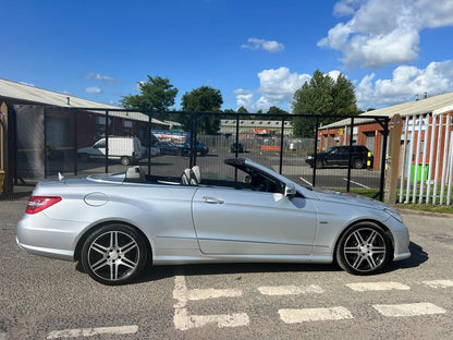 2011 - MERCEDES- BENZ E CLASS